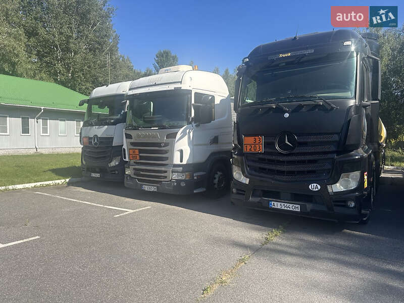 Тягач Scania R 400 2010 в Киеве
