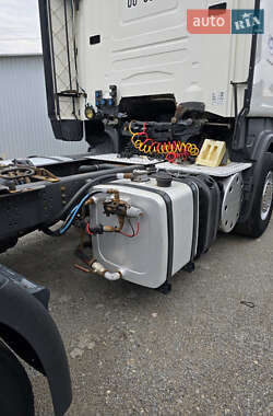 Тягач Scania R 420 2011 в 