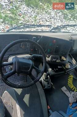 Тягач Scania R 420 2004 в 