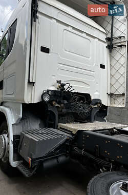 Тягач Scania R 420 2006 в 