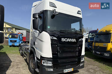 Контейнеровоз Scania R 450 2021 в 