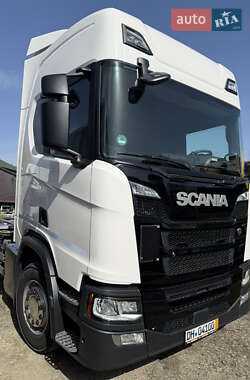 Контейнеровоз Scania R 450 2021 в 