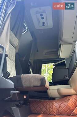 Тягач Scania R 450 2015 в 