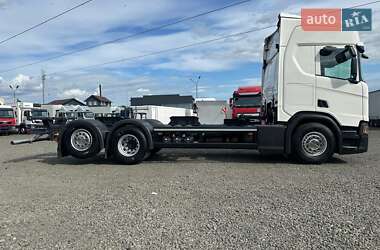 Контейнеровоз Scania R 450 2020 в 
