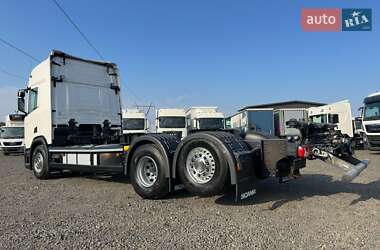Контейнеровоз Scania R 450 2020 в 