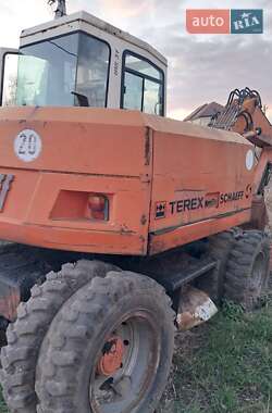 Колесный экскаватор Schaeff HML 1997 в 