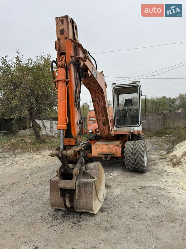 Екскаватор навантажувач Schaeff HML 1988 в Ужгороді