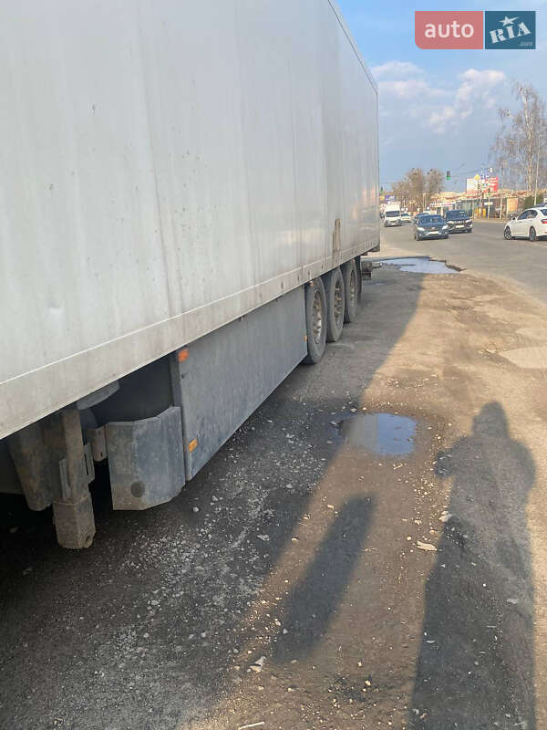 Рефрижератор полуприцеп SCHMIDT SKO 2001 в 