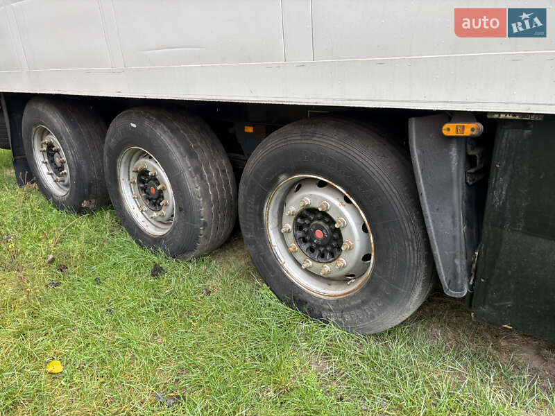 Рефрижератор полуприцеп SCHMIDT SKO 2008 в Обухове