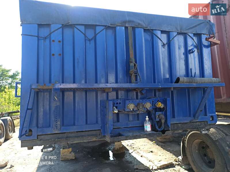 Контейнеровоз напівпричіп SCHMIDT SKO 2000 в Одесі