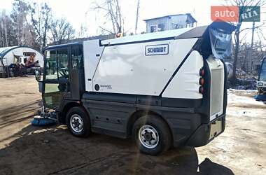 Уборочная машина SCHMIDT Swingo 2015 в 
