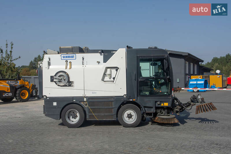 Подметальная машина SCHMIDT Swingo 2016 в Житомире фото 2 Подметальная машина SCHMIDT Swingo 2016 в Житомире