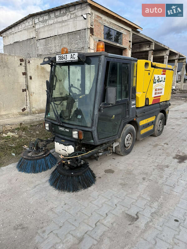 Уборочная машина SCHMIDT Swingo 2006 в Владимире фото 2 Уборочная машина SCHMIDT Swingo 2006 в Владимире