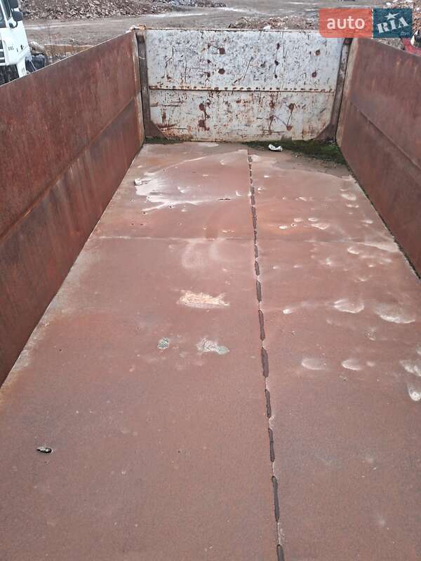 Борт Schmitz Cargobull BDF 2000 в Ужгороде