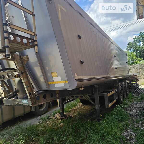 Зерновоз - прицеп Schmitz Cargobull BPW 2013 в Черновцах фото 4 Зерновоз - прицеп Schmitz Cargobull BPW 2013 в Черновцах