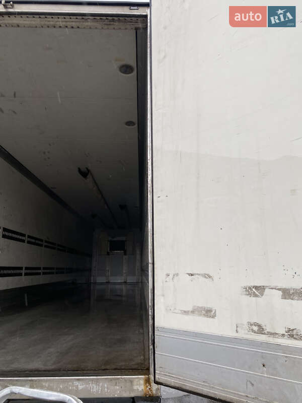 Рефрижератор напівпричіп Schmitz Cargobull BPW 2003 в Рівному