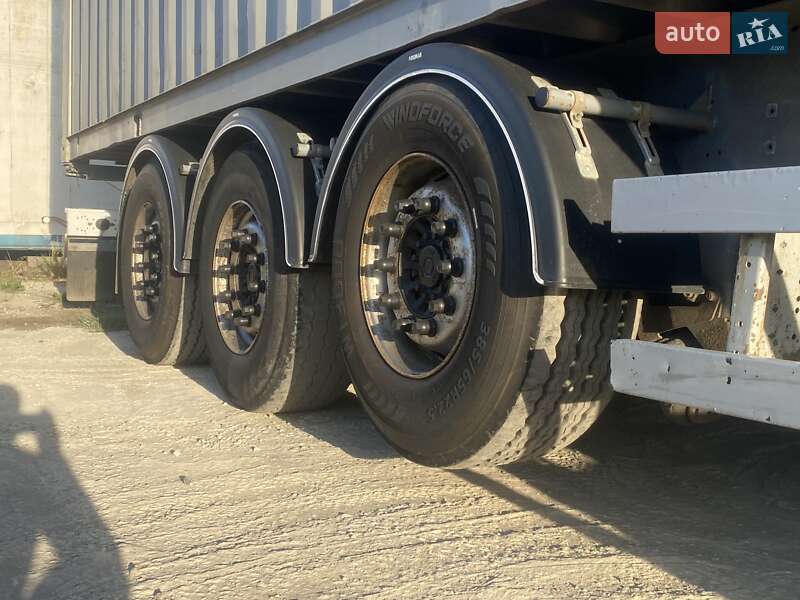 Контейнеровоз полуприцеп Schmitz Cargobull Cargobull 2007 в Одессе