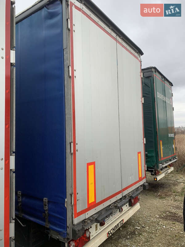 Тентований борт (штора) - напівпричіп Schmitz Cargobull Cargobull 2013 в Львові