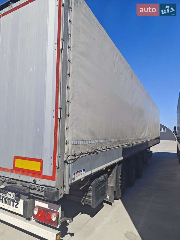 Бортовой полуприцеп Schmitz Cargobull Cargobull 2016 в Черкассах