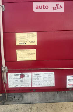 Тентованный борт (штора) - полуприцеп Schmitz Cargobull Cargobull 2011 в 