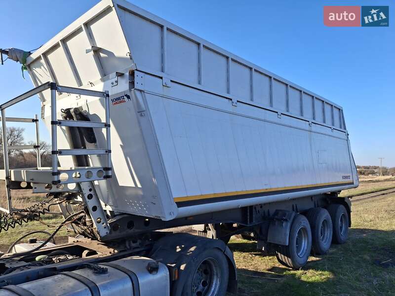 Зерновоз - полуприцеп Schmitz Cargobull Cargobull 2008 в Лохвице