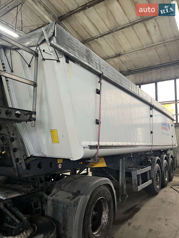 Самосвал полуприцеп Schmitz Cargobull Cargobull 2011 в Киеве