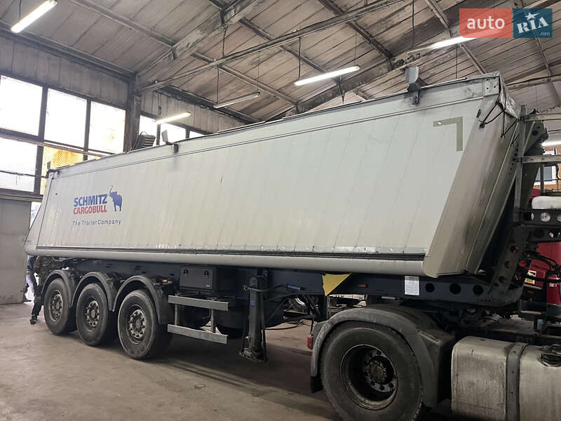 Самосвал полуприцеп Schmitz Cargobull Cargobull 2011 в Киеве