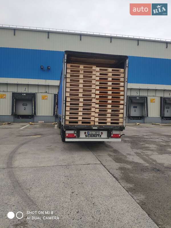 Тентованный борт (штора) - полуприцеп Schmitz Cargobull Cargobull 2006 в Стрые