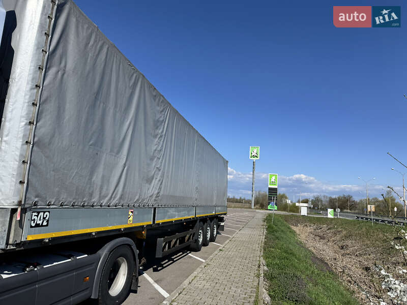 Тентованный борт (штора) - полуприцеп Schmitz Cargobull Cargobull 2012 в Новоднестровске
