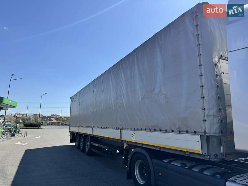 Тентованный борт (штора) - полуприцеп Schmitz Cargobull Cargobull 2012 в Новоднестровске