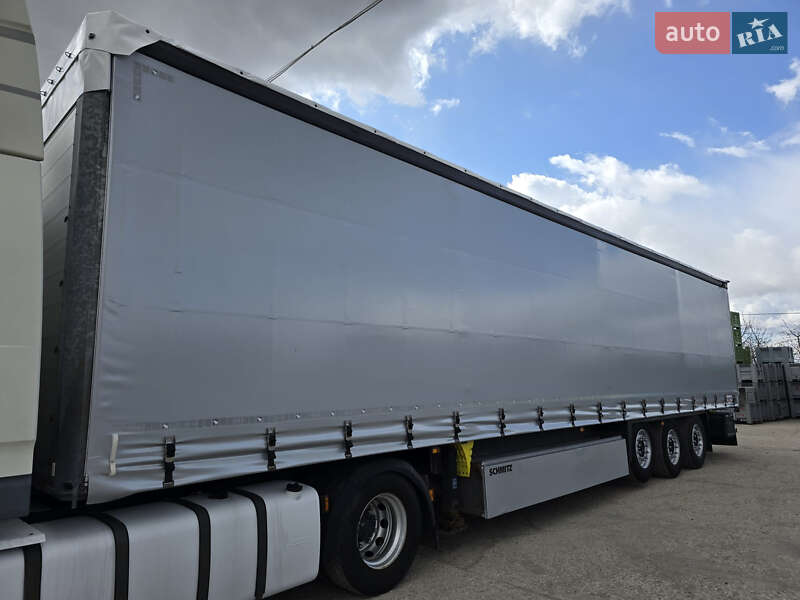 Тентованный борт (штора) - полуприцеп Schmitz Cargobull Cargobull 2016 в Львове
