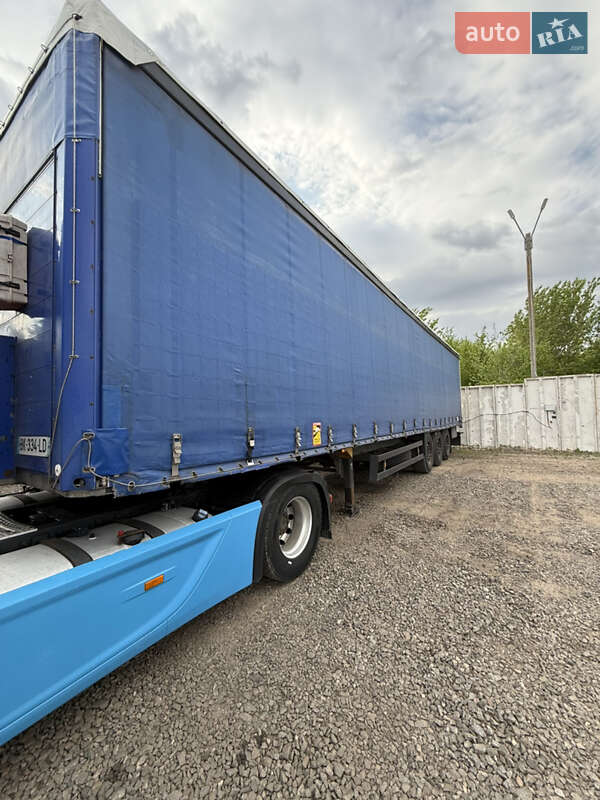 Тентований борт (штора) - напівпричіп Schmitz Cargobull Cargobull 2008 в 