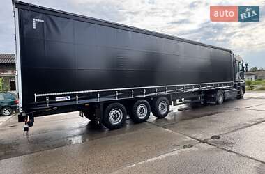 Тентованный борт (штора) - полуприцеп Schmitz Cargobull Cargobull 2012 в 