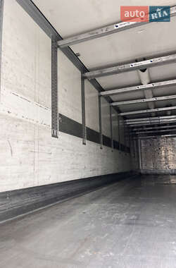 Рефрижератор полуприцеп Schmitz Cargobull Cargobull 2002 в 