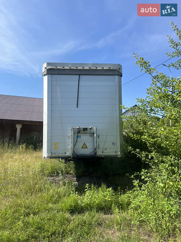 Бортовой полуприцеп Schmitz Cargobull Cargobull 2013 в Тячеве