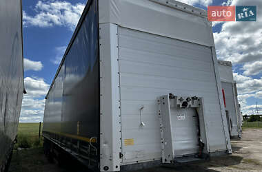 Тентований борт (штора) - напівпричіп Schmitz Cargobull Cargobull 2006 в 