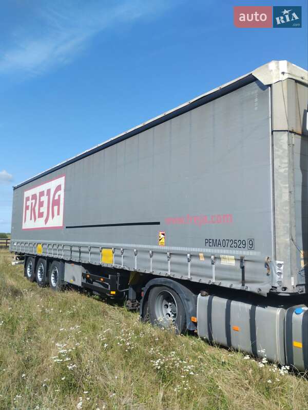 Тентований борт (штора) - напівпричіп Schmitz Cargobull Cargobull 2013 в Харкові