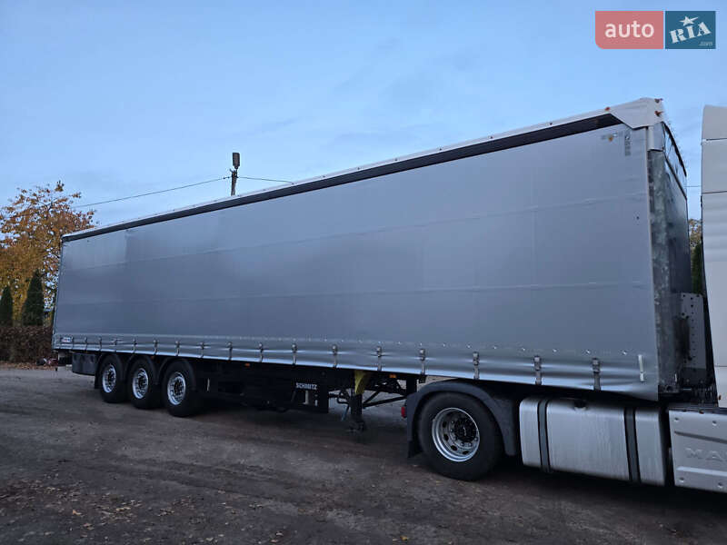 Тентованный борт (штора) - полуприцеп Schmitz Cargobull Cargobull 2015 в Львове фото 6 Тентованный борт (штора) - полуприцеп Schmitz Cargobull Cargobull 2015 в Львове