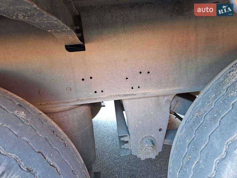 Тентований борт (штора) - напівпричіп Schmitz Cargobull Cargobull 2011 в Львові