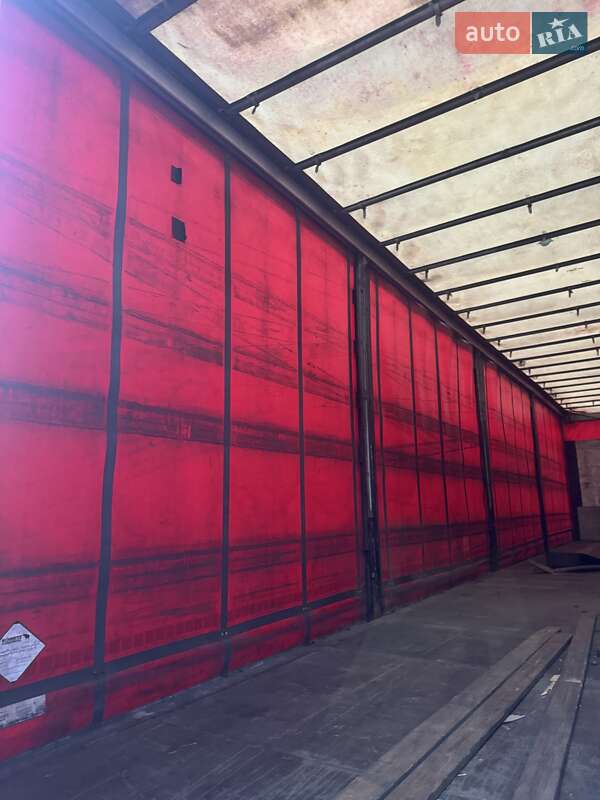 Тентований борт (штора) - напівпричіп Schmitz Cargobull Cargobull 2011 в Львові фото 3 Тентований борт (штора) - напівпричіп Schmitz Cargobull Cargobull 2011 в Львові