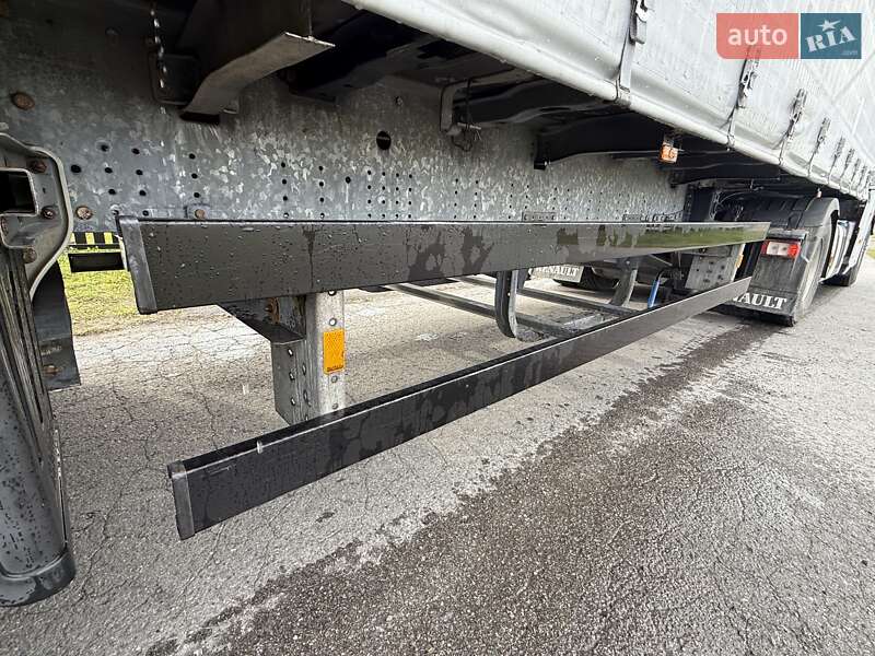 Тентований борт (штора) - напівпричіп Schmitz Cargobull Cargobull 2015 в Надвірній