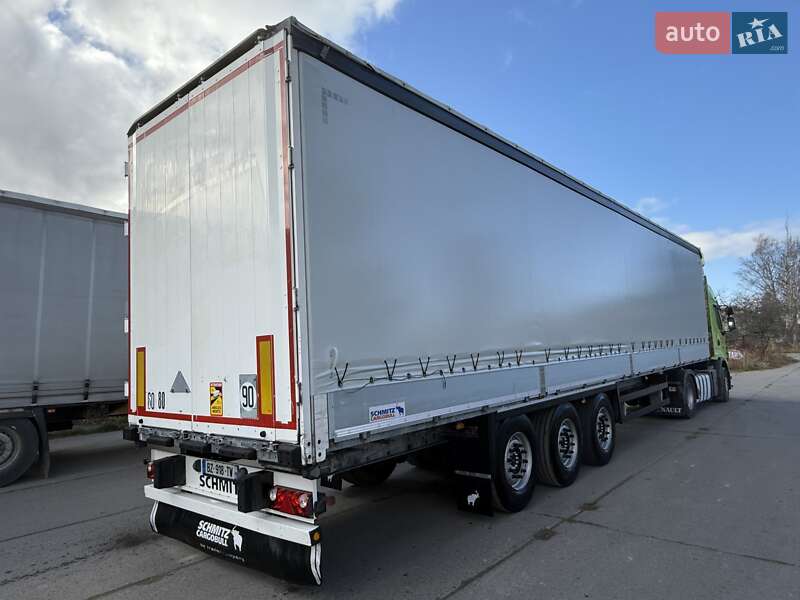 Тентованный борт (штора) - полуприцеп Schmitz Cargobull Cargobull 2012 в Надворной