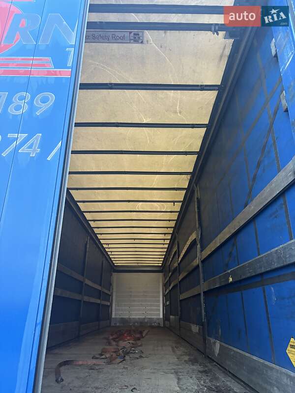 Тентований борт (штора) - напівпричіп Schmitz Cargobull Cargobull 2014 в Луцьку