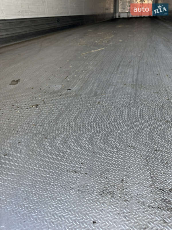 Рефрижератор полуприцеп Schmitz Cargobull Cargobull 2014 в Луцке