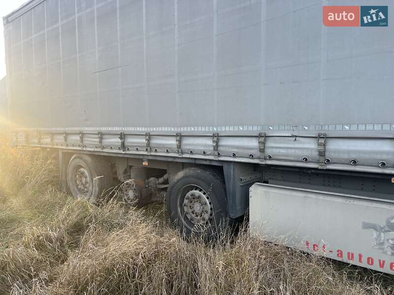 Тентований борт (штора) - напівпричіп Schmitz Cargobull Cargobull 2015 в Долині фото 3 Тентований борт (штора) - напівпричіп Schmitz Cargobull Cargobull 2015 в Долині