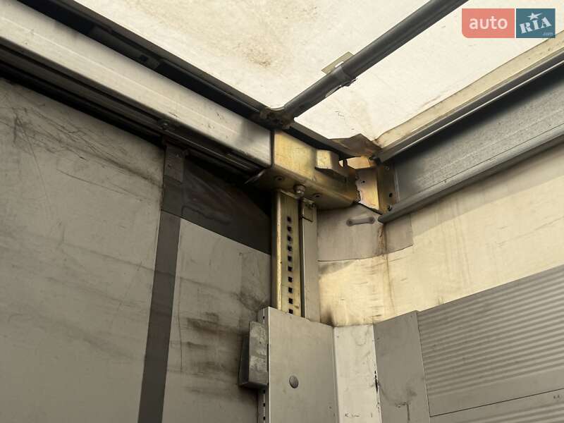 Бортовой полуприцеп Schmitz Cargobull Cargobull 2014 в Ровно