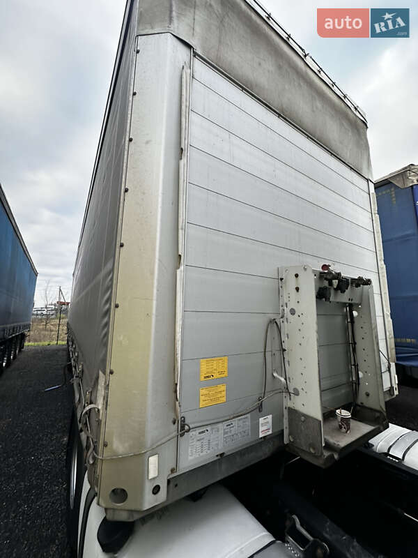 Тентований борт (штора) - напівпричіп Schmitz Cargobull Cargobull 2011 в Умані