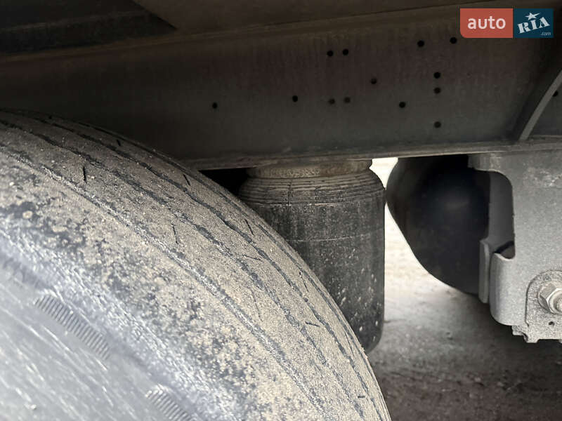 Изотермическая будка Schmitz Cargobull Cargobull 2014 в Киеве