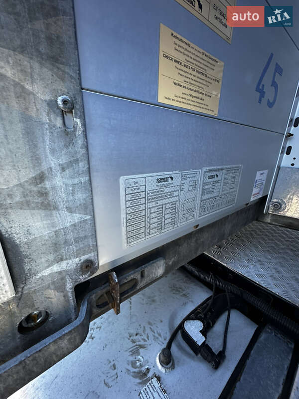 Тентованный борт (штора) - полуприцеп Schmitz Cargobull Cargobull 2017 в Умани фото 25 Тентованный борт (штора) - полуприцеп Schmitz Cargobull Cargobull 2017 в Умани