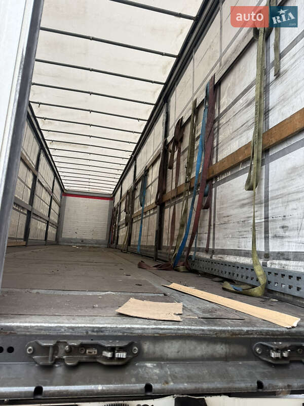 Тентованный борт (штора) - полуприцеп Schmitz Cargobull Cargobull 2014 в Луцке